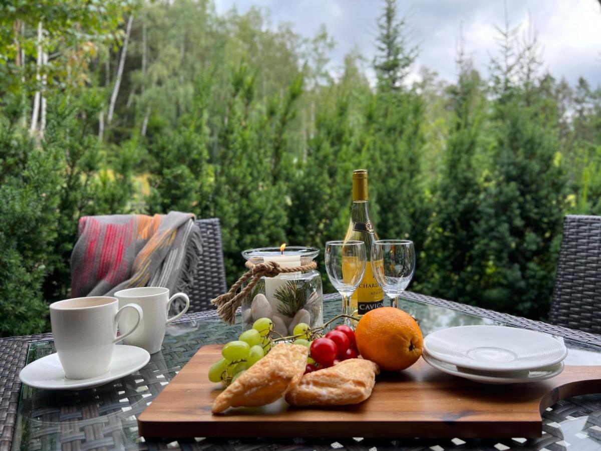 Apartment Viking Valley Suite: Garden Terrace, Garage & Wellness Access