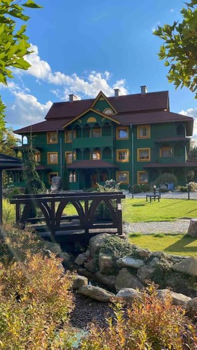 Apartment Viking Valley Suite: Garden Terrace, Garage & Wellness Access Szklarska Poreba
