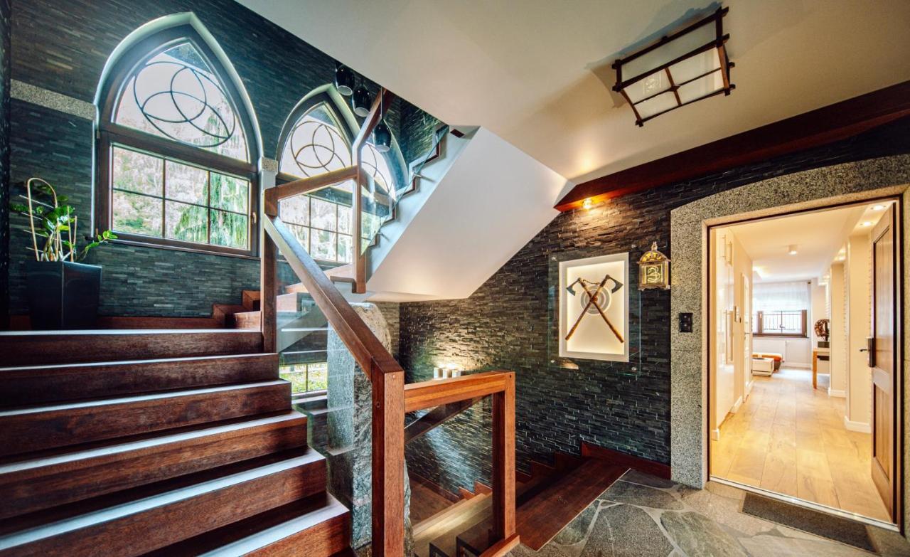 Viking Valley Suite: Garden Terrace, Garage & Wellness Access * Szklarska Poreba