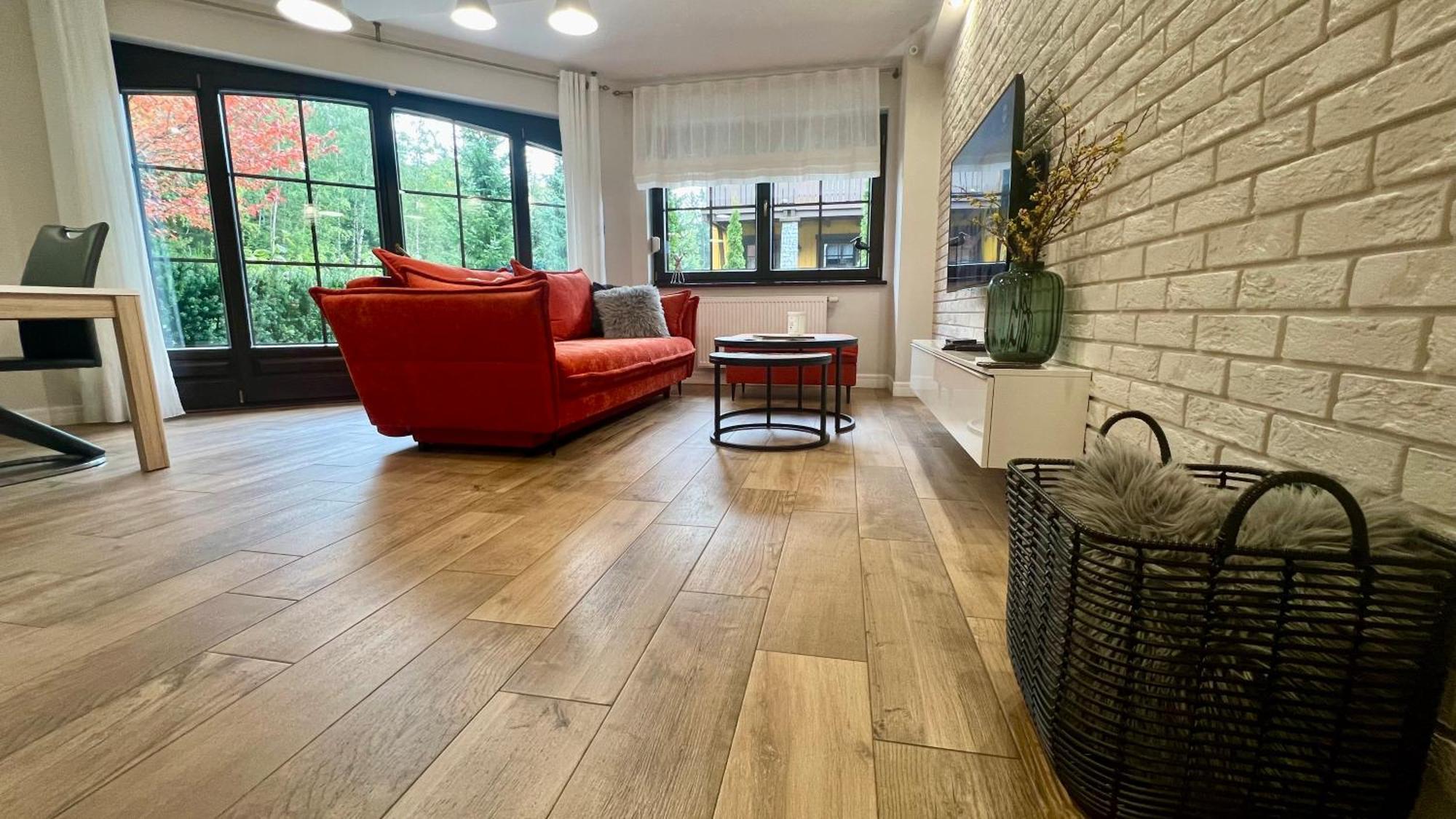 Viking Valley Suite: Garden Terrace, Garage & Wellness Access Szklarska Poreba